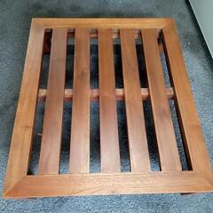 ★値下げしました❗バビファニチャーの1人掛けソファーとオットマン　セットで13万円位で購入　チーク無垢材　💳自社配送時🌟代引き可💳※現金、クレジット、スマホ決済対応※