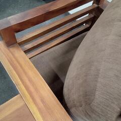 ★値下げしました❗バビファニチャーの1人掛けソファーとオットマン　セットで13万円位で購入　チーク無垢材　💳自社配送時🌟代引き可💳※現金、クレジット、スマホ決済対応※