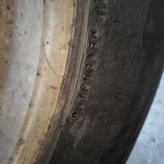 お値下げしました！　ランクル200純正　285/60r18スタッドレス　タイヤ・ホイール