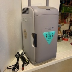AC＆DC兼用ポータブル冷蔵庫
