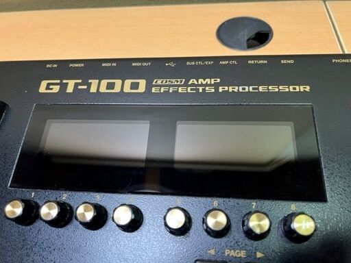 ジャンク品現状にて BOSS ボス GT-100 COSM Amp Effects Processor
