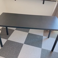 ニトリのテーブル140×59高さ70cm