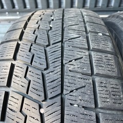 バリ山　YOKOHAMA ヨコハマ　IG70 225/60R17 スタッドレス タイヤ　2021年製　17インチ