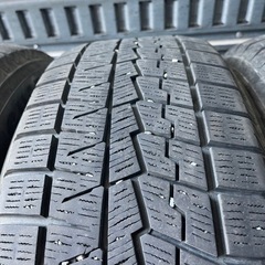 バリ山　YOKOHAMA ヨコハマ　IG70 225/60R17 スタッドレス タイヤ　2021年製　17インチ