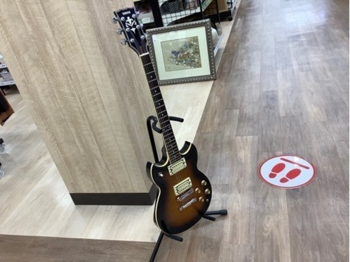 弦楽器、ギター YAMAHA SG800S