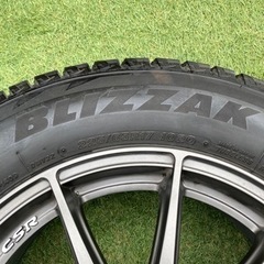 【値下げ、最終】スタットレスタイヤ、ブリザック