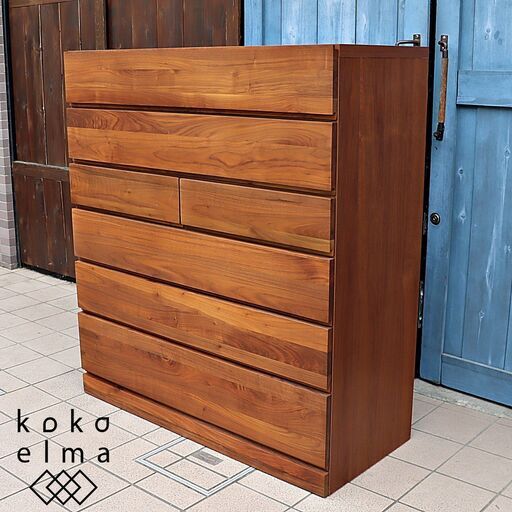 TAKANO MOKKOU(高野木工)のLECCE(レッチェ)ウォールナット材 6段ハイチェスト。シンプルなデザインが素材の魅力を引き立て、ウォールナット材は温もりのある落ち着いた印象を与える洋タンスDE518