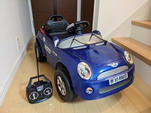【価格下げました】子供用　電動乗用カー(ラジコン機能付き)　ミニクーパータイプ
