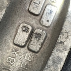 SHALLEN 18インチタイヤ