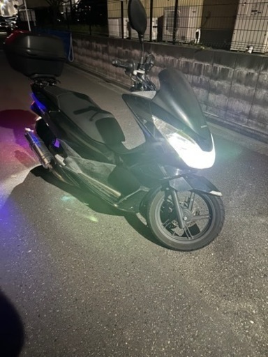 通勤なりコンビニに行く足にどうですか？PCX125 通勤なりコンビニに行く足にどうですか？PCX125