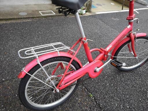 名古屋プレミアム商品券＆金シャチマネーOK！中古自転車２５６３　前後タイヤ新品！　折り畳み　２０インチ　ギヤなし　ワイヤー錠　ライトは付属していません 名古屋プレミアム商品券＆金シャチマネーOK！中古自転車2563 前後