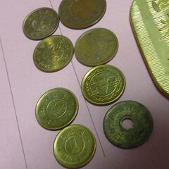 お下げ致しました！昭和の硬貨＆記念硬貨＆日光昇龍（小判型）金製？含む　17点まとめのお譲りになります。