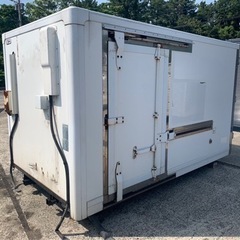 No.787 保冷バン 2ｔ 車  アルミ 箱 バイク 倉庫 トラック コンテナ 米 保管庫 物置 DIY