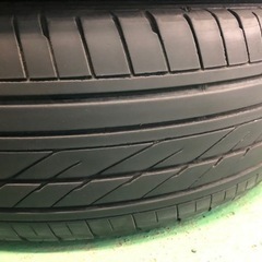 売り切れ ハイエース等 グッドイヤー 215/60/R17 ホワイトレター ナスカー