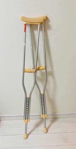 ほぼ新品　松葉杖　157-178cm