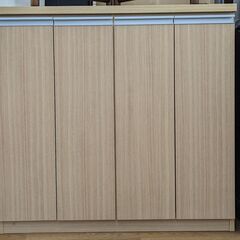 決まりました】大型のくつ箱になります