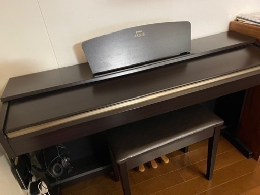 受付終了　売却済み　電子ピアノ　ヤマハ　YAMAHA  ARIUS