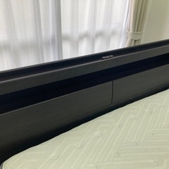 【ニトリ】ベッドフレームとマットレスセット（クイーンサイズ）