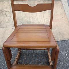 カワムラの椅子
