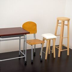 無料 ドール用の学校机 椅子など　※1/3サイズ,SD/DDサイズ