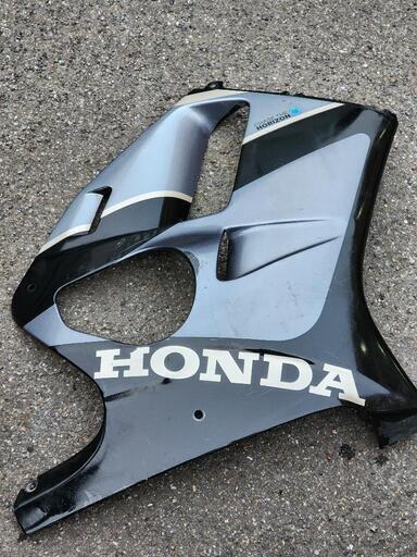 ホンダCBR250R（88年式）カウルフルセット ホンダCBR250R（88年式）カウルフルセット