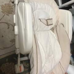 新生児から使える手動揺れベッド