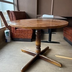 カフェ風／丸テーブル