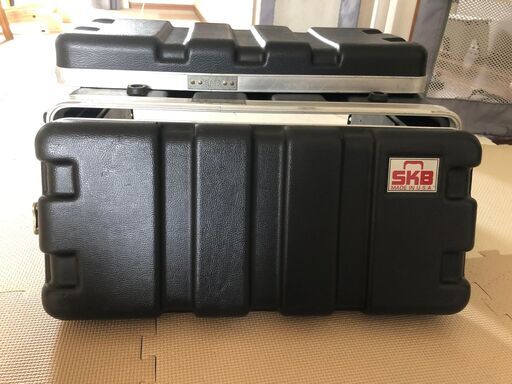 SKB X-RACK 4U ラックケース 黒 XRACK4 SKB X-RACK 4U ラックケース 黒 XRACK4 SKB X-RACK 4U ラックケース 黒