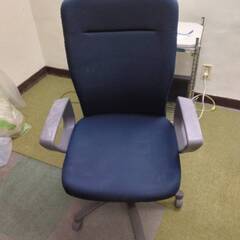 KOKUYO製　オフィスチェア　定価７万円くらいの座り心地良いチ...