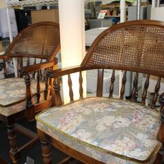 ★特別価格 大幅値下げ！★karimoku カリモク コロニアルダイニングテーブルチェア4点セット販売!★大田区・品川区配送・設置無料★店頭取引歓迎！