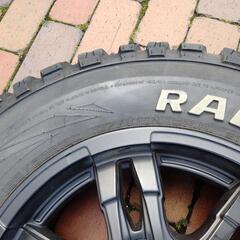 マッドタイヤ　キャラバン　ホワイトレター