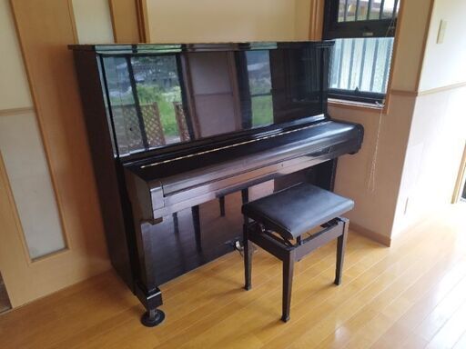 アップライトピアノ WAGNER ワグナー HW-20 3本ペダル 阪急百貨店別注