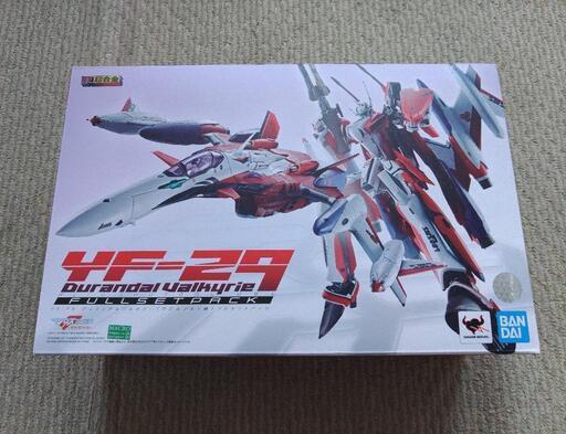 [未開封で最安値やります!!!] DX超合金YF-29 デュランダルバルキリー (早乙女アルト機) フルセットパック
