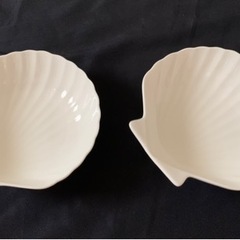 【終了】貝がらの形のお皿　プレート　2枚　