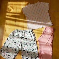 ユニクロキッズ女児夏用パジャマ&LOLリラコ サイズ130