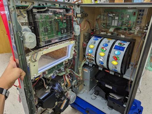 パチスロ実機 マジカルハロウィン2 マジカルバニーパネル コイン不要機