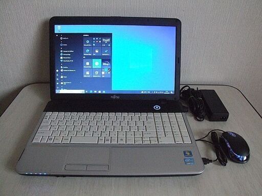 高速SSD240GB搭載　富士通 LIFEBOOK A531/DX ノートパソコン　(4075)