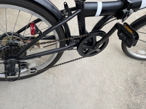 ☆格安ほとんど未使用 20インチ折り畳み自転車 ブラック 中古自転車