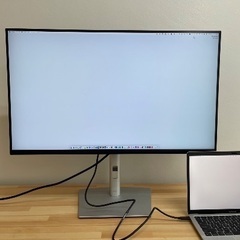 お引き渡し決定　Dell公式にて2021年9月購入品　Dell P3223QE 31.5インチ 4K USB-C HUB モニター お引き渡し決定 Dell公式にて2021年9月購入品 Dell P3223QE 31.5