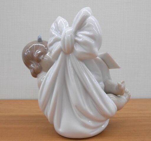 希少 リヤドロ HEAVENS GIFT(GIRL) 陶器人形 フィギュリン 廃版 LLADRO 赤ちゃん 女の子 寝る 札幌 西野店