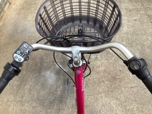 93 ブリヂストン新機種電動アシスト自転車assista26インチピンクアルミ