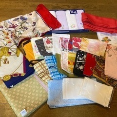 取引決定済！中古品 女性用 ハンカチ、スカーフ、風呂敷など