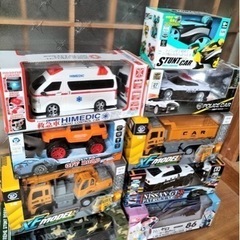 新品未使用🧡パトカー＆救急車 3点