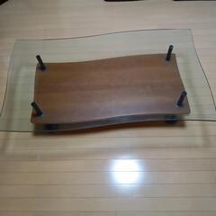 アンティーク風ガラステーブル