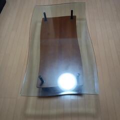 アンティーク風ガラステーブル