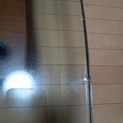 アンティーク風ガラステーブル