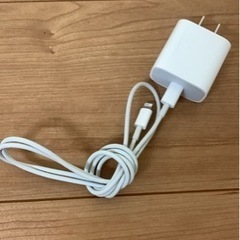 受け渡し予定者決まりました】iPad 128GB 第8世代 シルバー 美品