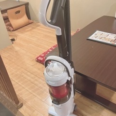 パワフルな掃除機です！格安にてお渡しします。