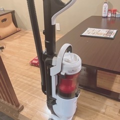 パワフルな掃除機です！格安にてお渡しします。