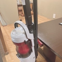 パワフルな掃除機です！格安にてお渡しします。
